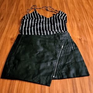 Lulu Faux Leather Skirt. Size S